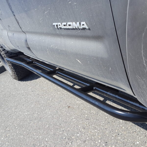 05-15 Tacoma Access Cab Sliders